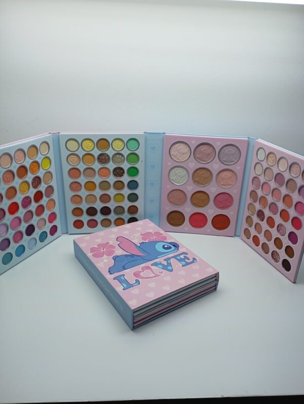 Palette di ombretti STITCH illuminante e blush   #love# - immagine 2
