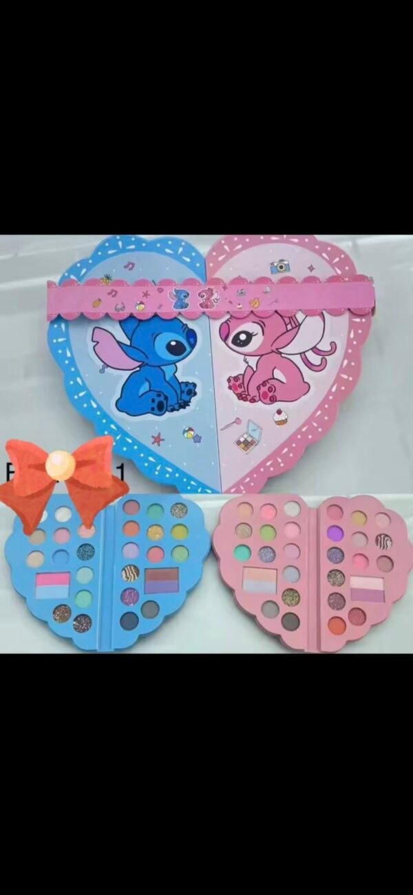 Palette di ombretti CUORE DI STITCH